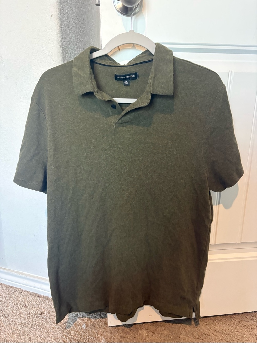 Banana Republic Olive Polo Shirt - Men's Short Sleeve